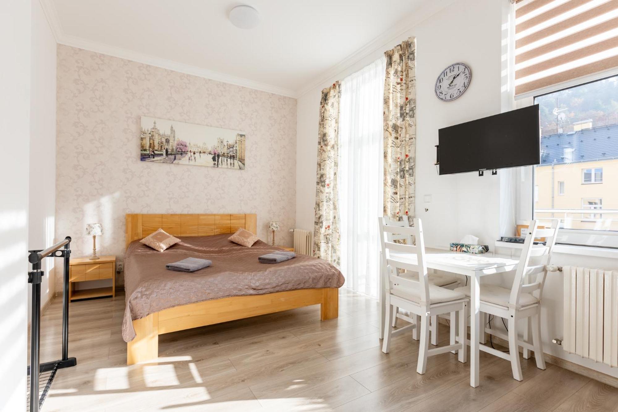 Apartment On Krymska كارلوفي فاري المظهر الخارجي الصورة